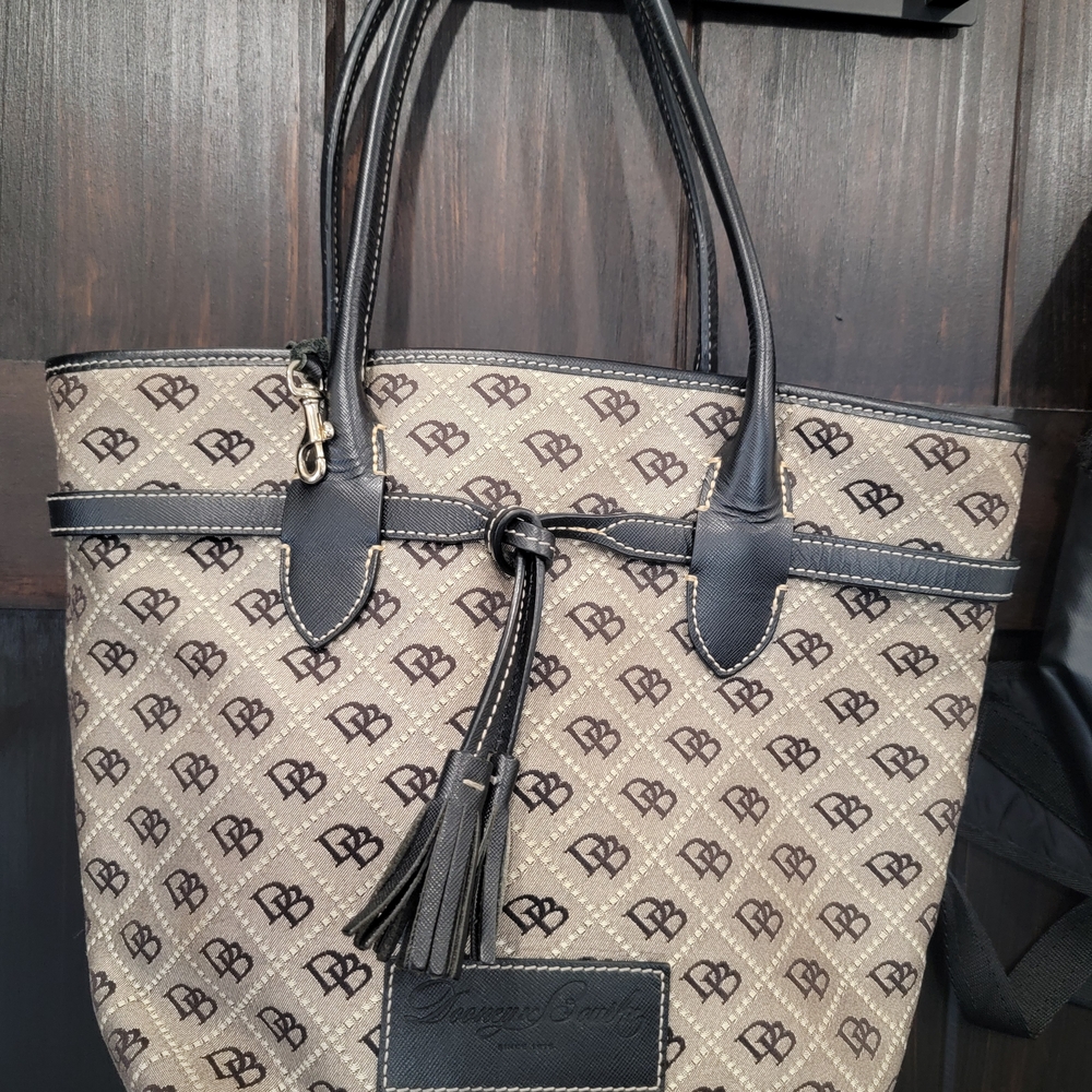 Dooney & Bourke Black and Tan Signature Tote